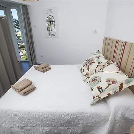 Super Front Line Modern New Apartm Nerja