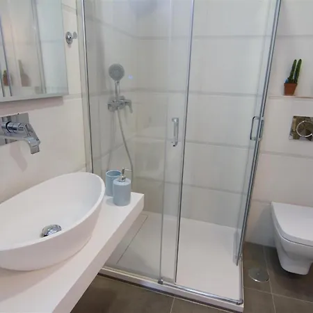 Super Front Line Modern New Apartm Nerja